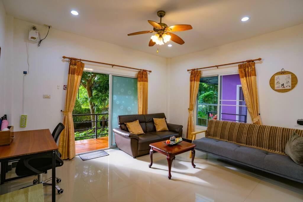 Little Yellow House- Aonang Ao Nang Luaran gambar