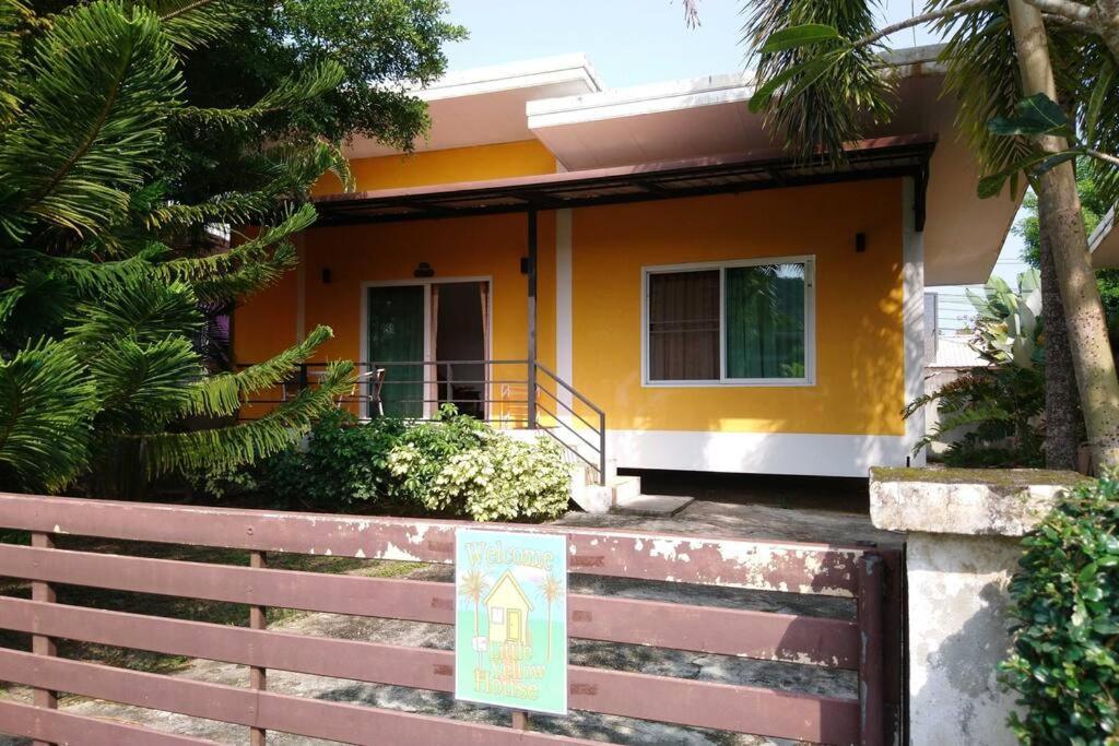 Little Yellow House- Aonang Ao Nang Luaran gambar